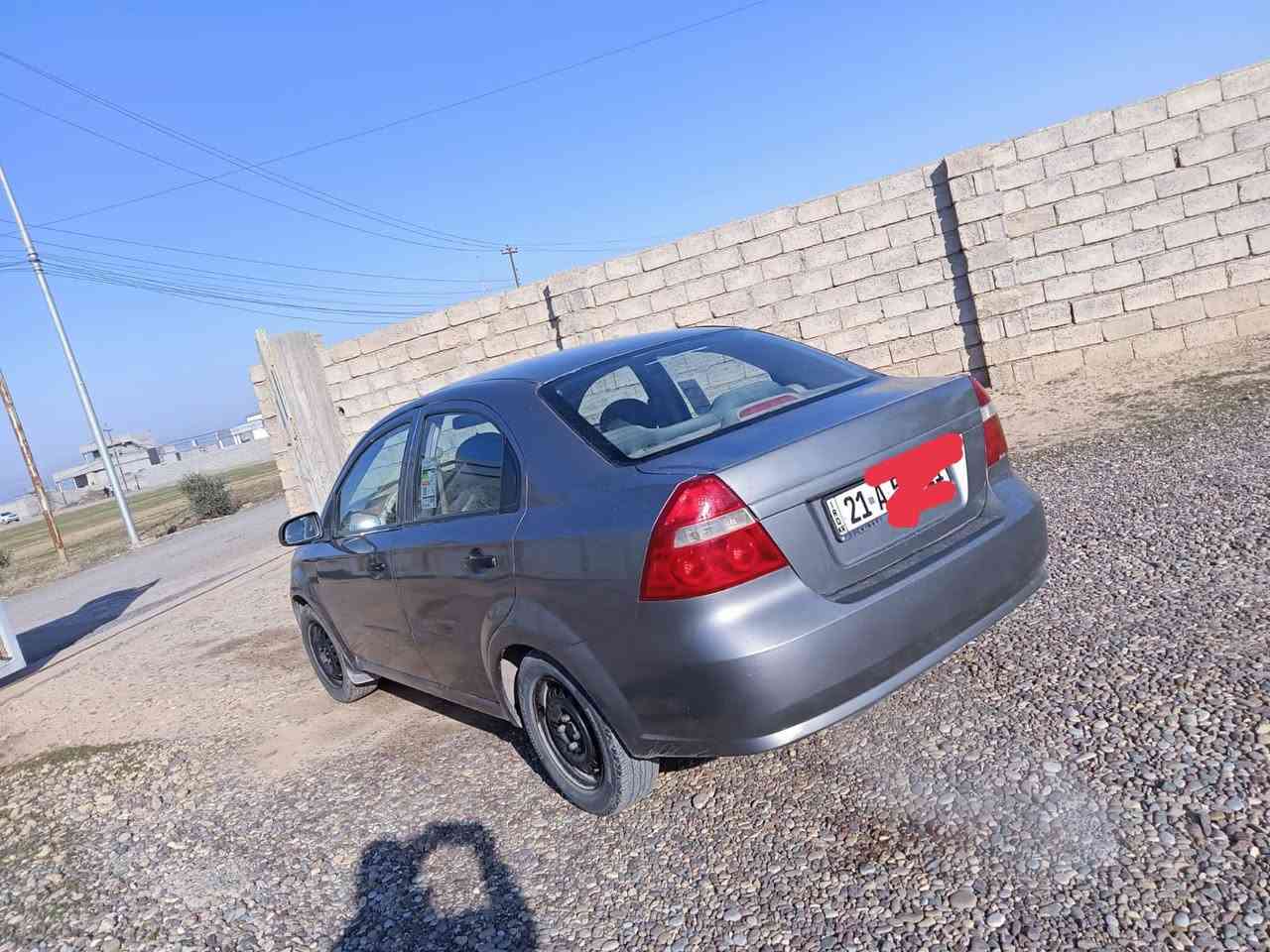 السلام عليكم للبيع اڤيو رقم سليمانية بيهة صبغ حزام 
الموديل 2009 گير ومحرك شرط السعر 60 وبي مجال 
رقم الهاتف *********** المكان صلاح الدين قضاء الشرقاط
