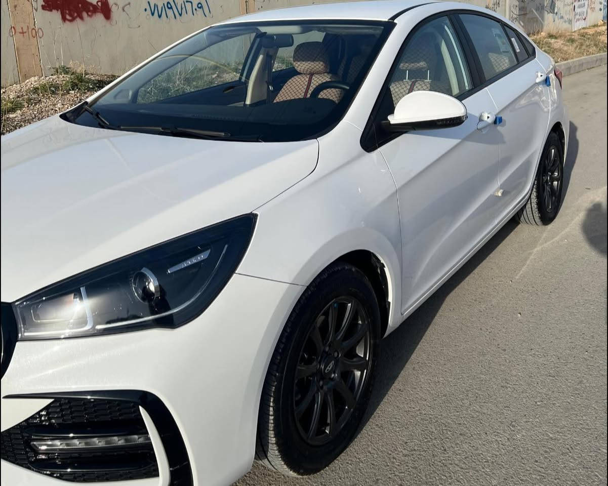 ئۆتۆمبێل: شێری ئەریزۆ ٥ 

مۆدێلی ٢٠٢٥ 
ماوەی ڕۆشتن ٢٠٠٠٠ 

ســــعر $ یەک کۆمێنـت بکە راســـتەوخۆ بــۆ دێـــت🟢

سەیارەکە زەمانی شەریکەیە 
٥ساڵی ماوە گێڕ و مەکینە و کارەبای 
سەیارەکە کلینە واتە هیچ بۆیاخی نیە تەنانەت دەعمیەکانیشی ،مواسەفات ستاندارد 
سوکان ڤۆلیۆم و ئۆتۆ ستۆپ و برێک بەسمە و تراکشن کۆنترۆڵ هەنێک مواسەفاتی تر

ژمارەی خاوەن سەیارە 👈: ***********
