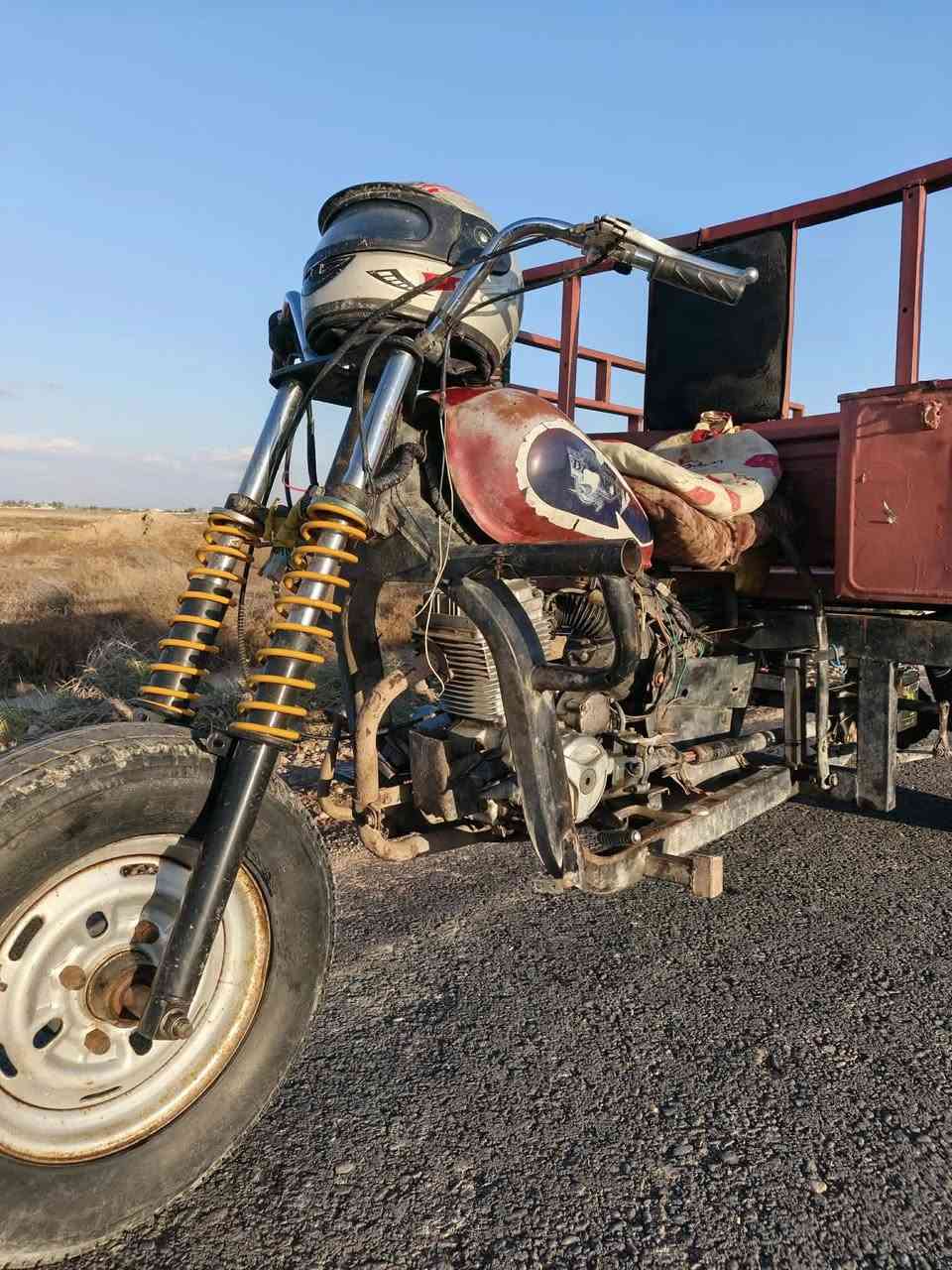 سلام عليكم شلونكم شباب ستوته داي وان نضيفه خير من الله محرك نضيف ستوته 2015
يحتاج بس كهربائيّات 
الرقم ***********
