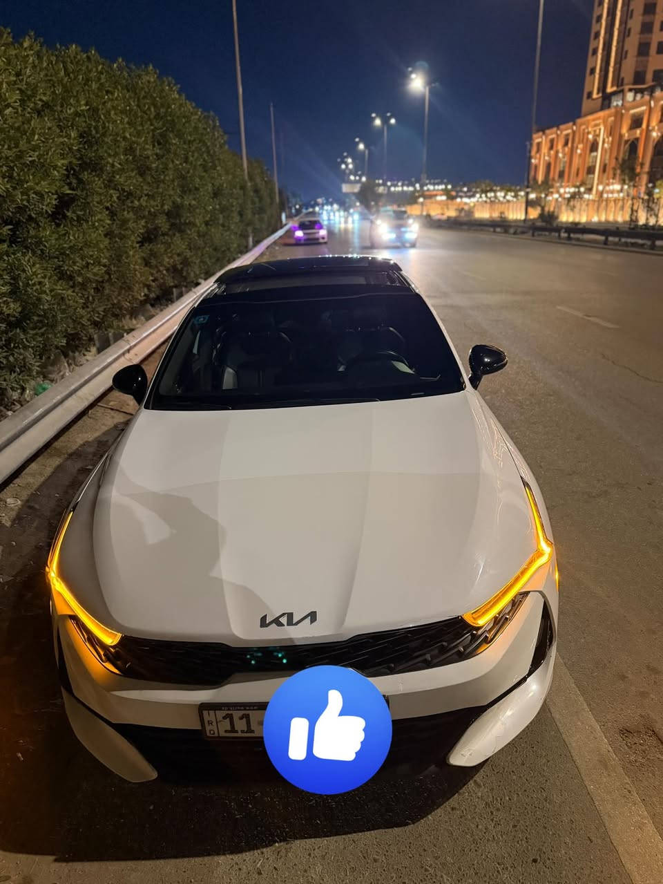 السلام عليكم الشراي يراسلني واتساب 
***********

K5 2023 للبيع 

وارد امريكي حادثها خلفي فقط بدون دواخل شرط 

المواصفات : engine 1600 تيربو AWD 

بانوراما 

كشن كهربائي جلد تدفئة 

ستيرن حرف D وتدفئة 

شحن لاسلكلي 

خمس وضعيات قيادة 

حساسات رادارات 

ويل قياس ١٩ 

بصمة تشغيل وابواب وتشغيل عن بعد 

صندوق ذكي 

ماشية 42,000 mile 

رقم بغداد 

الحادث خلفي فقط صور الحادث خاص واتساب كل الايرباك والدواخل مكفولات 

مكانها بغداد ⛔️⛔️⛔️

 

سعرها 198 وبي مجال بسيط ❌❌❌
