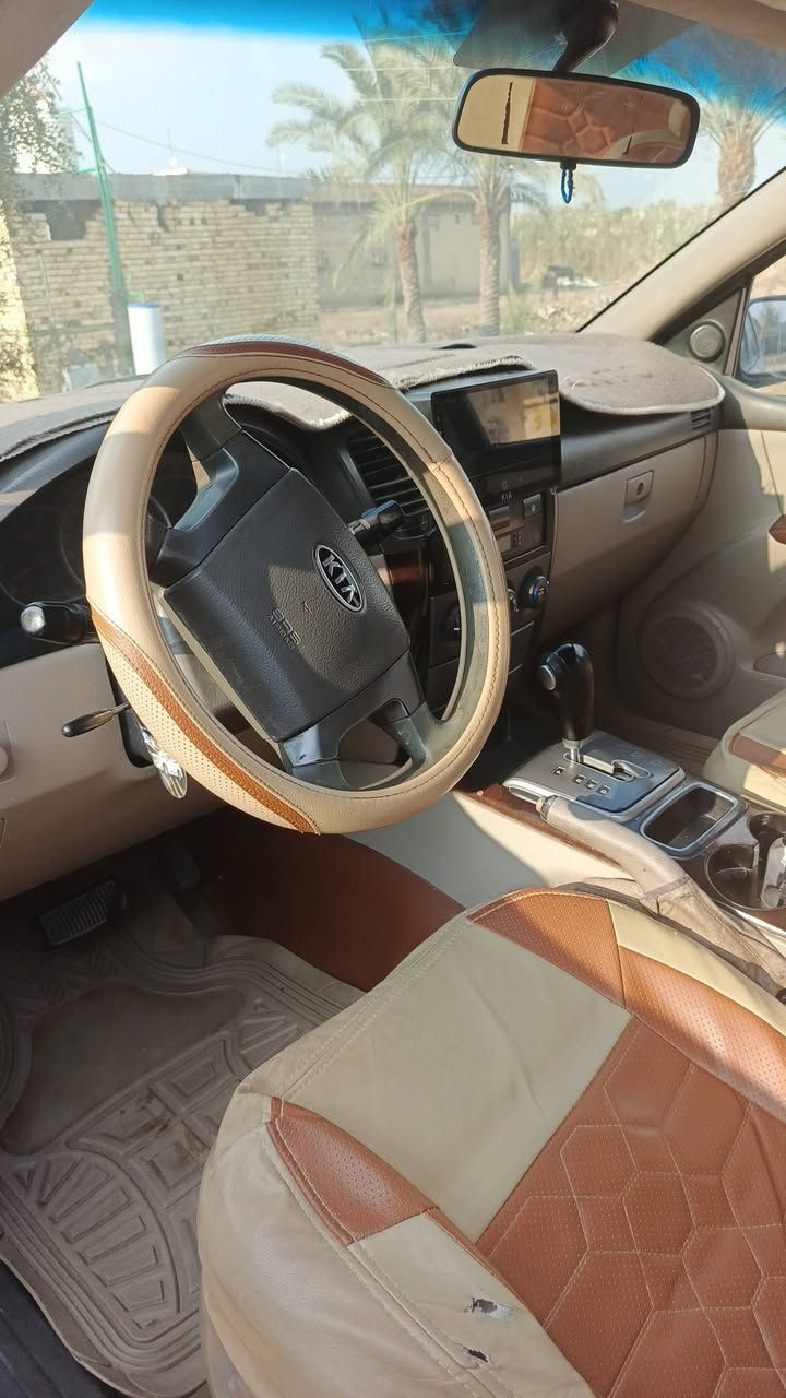 سورنتو خليجي رقم ذي قار مميز ٢٠٠٩السياره كلش حلوه كير محرك مكفول ما مفتوح *********** مراوس ترهم
