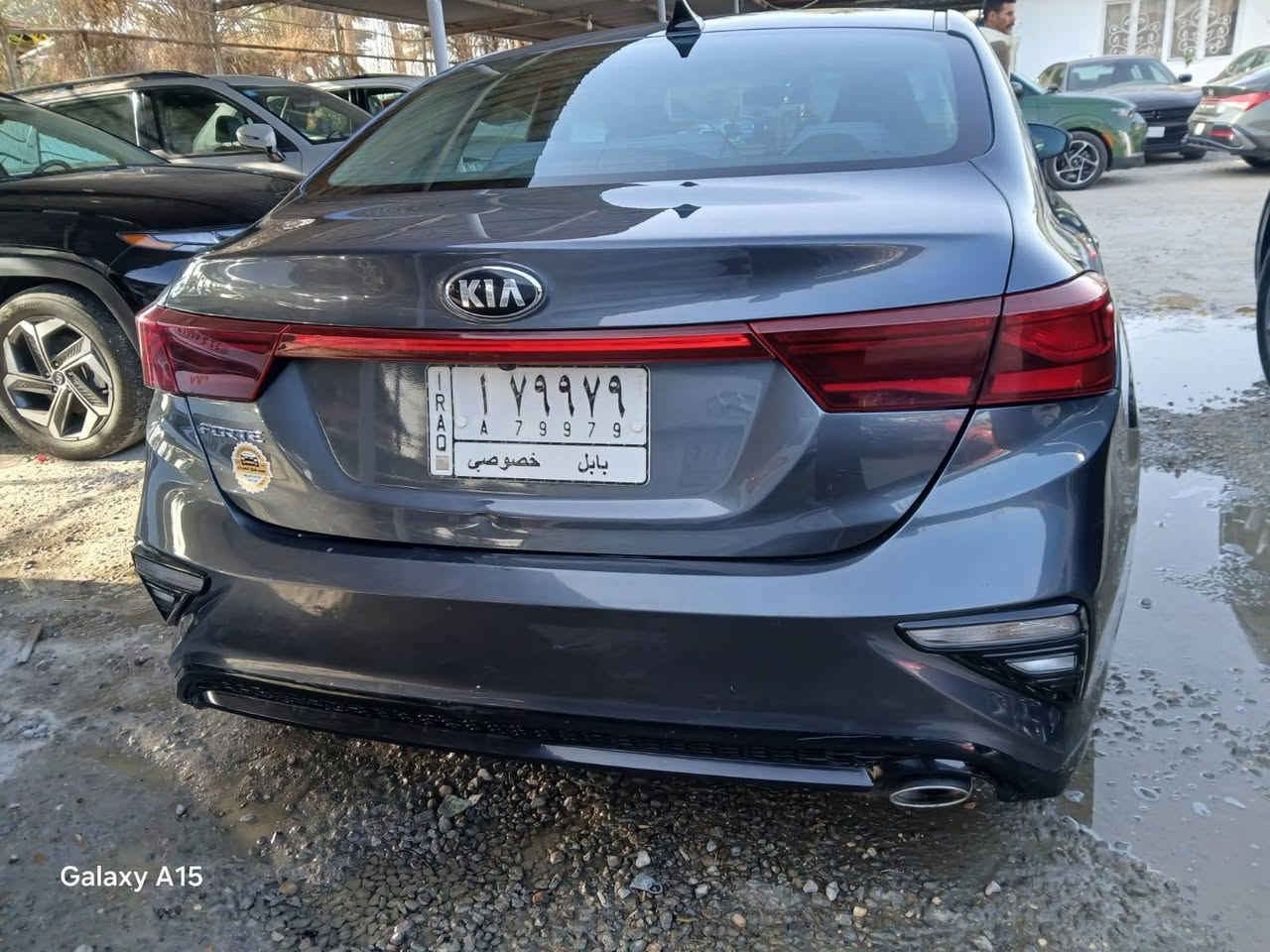 السلام عليكم للاستفسار *********** للبيع أو مراوس فورتي 2020 وارد امريكي حادث جاملغ وبنيد رقم بابل كير اي تي ماشيه 78 الف سياره جديده مكاني بابل المسيب
