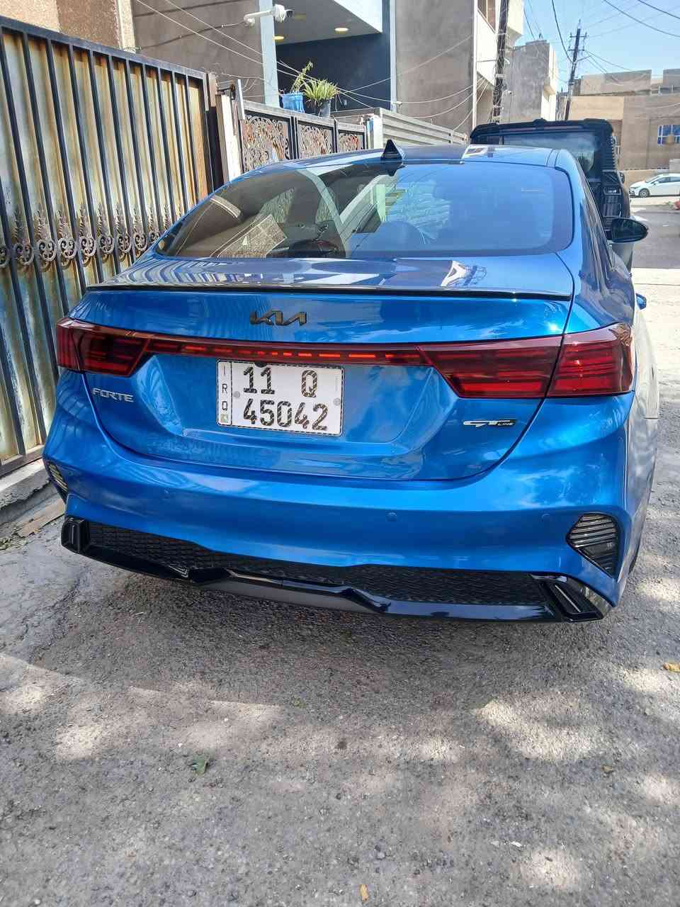 فورتي جيتي لاين  مابيها له صبغ وله تبديل بسمي سياره ***********
