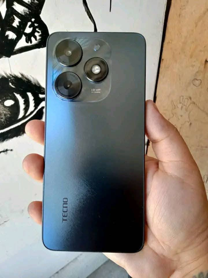 تليفونات للبيع 
ايفون 6Sذاكره 32بطارية84
شغال وكامل السعر 65الف 
 تكنو سبارك غو2024
شاشه بيه كسر بسيط وفطر 
شغال بس وكامل السعر 60الف 
مكاني بغداد البياع 
شراي فقط يراسل


**إذا كنت صاحب هذا الإعلان وتريد حذفه لأي سبب، رجاءا أرسل رسالة إلى الدعم الفني**