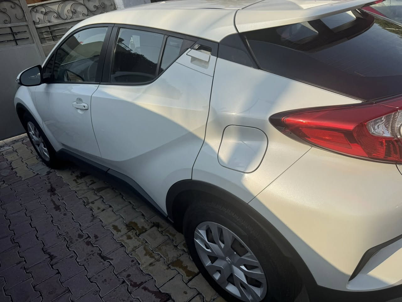 Toyota c-hr 2021
للبيع 
15,000 كيلو متر
تقرير فقط
للبيع فقط 
15,000$


**إذا كنت صاحب هذا الإعلان وتريد حذفه لأي سبب، رجاءا أرسل رسالة إلى الدعم الفني**