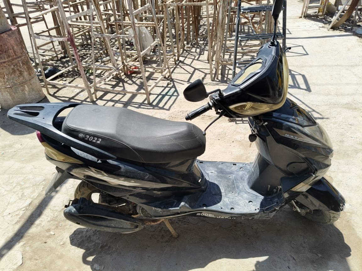 سلام عليكم عندي دراجة سكنز للبيع مكان النجف حي أنصار سعر مناسب 250بيه مجال قليل


**إذا كنت صاحب هذا الإعلان وتريد حذفه لأي سبب، رجاءا أرسل رسالة إلى الدعم الفني**