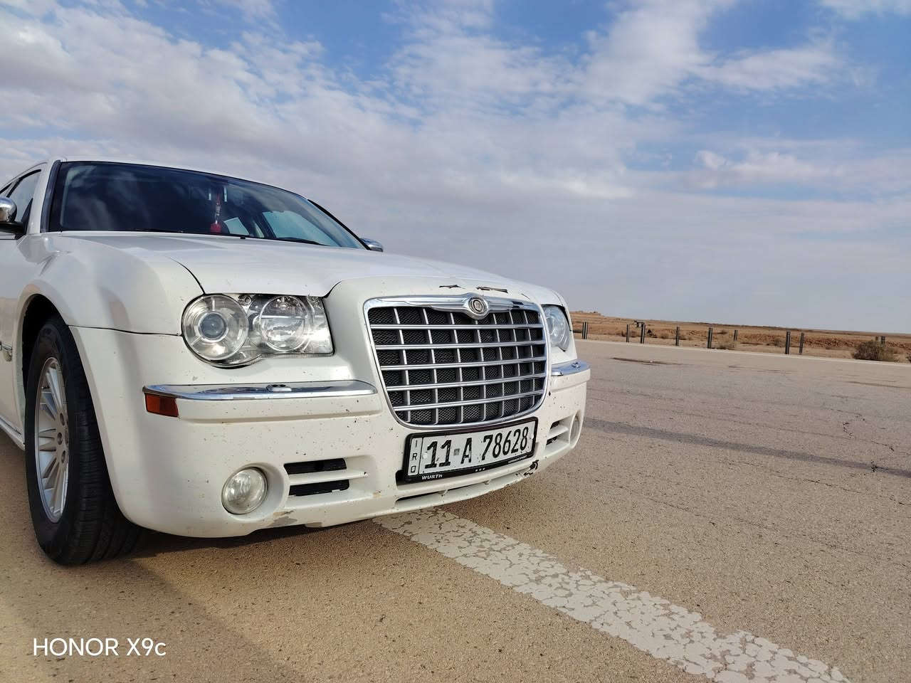 سلام عليكم اوباما موديل 10سياره ستخدام شخصي يعني مال بيت تخم تاير جديد باتري حداديه سياره متعوب عليه بيه صبغ بابين بدون حادث وسعر خاص أو اتصال وإني خادم هذه رقمي ***********
