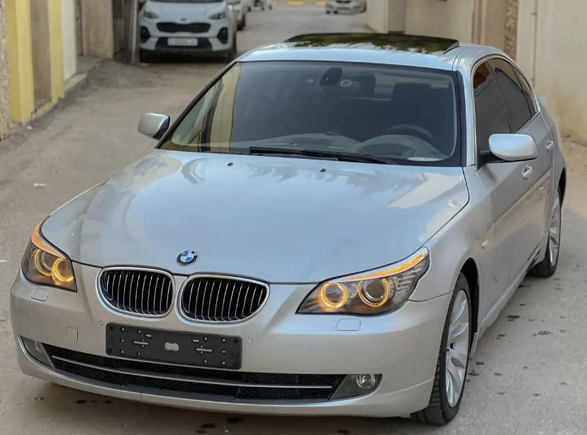 السلام عليكم

عرض اليوم 

كوبرا 

بي أم دبليو 

528i 

مديل 2008

جمرك رساله مفتوحه 

ماشيا 160 ألف كيلو 

محرك28 اكحل n52 

استراد كوري 

سياره فل اوبشن ب موديلها 

سياره ب حاله ممتازه 

محرك كمبيو صاله كربون من ورشه ل 10 

قص قشره مفيهاش 

سياره ماشاء الله 

مكانها طرابلس 

رقم هاتف :0944945779


**إذا كنت صاحب هذا الإعلان وتريد حذفه لأي سبب، رجاءا أرسل رسالة إلى الدعم الفني**