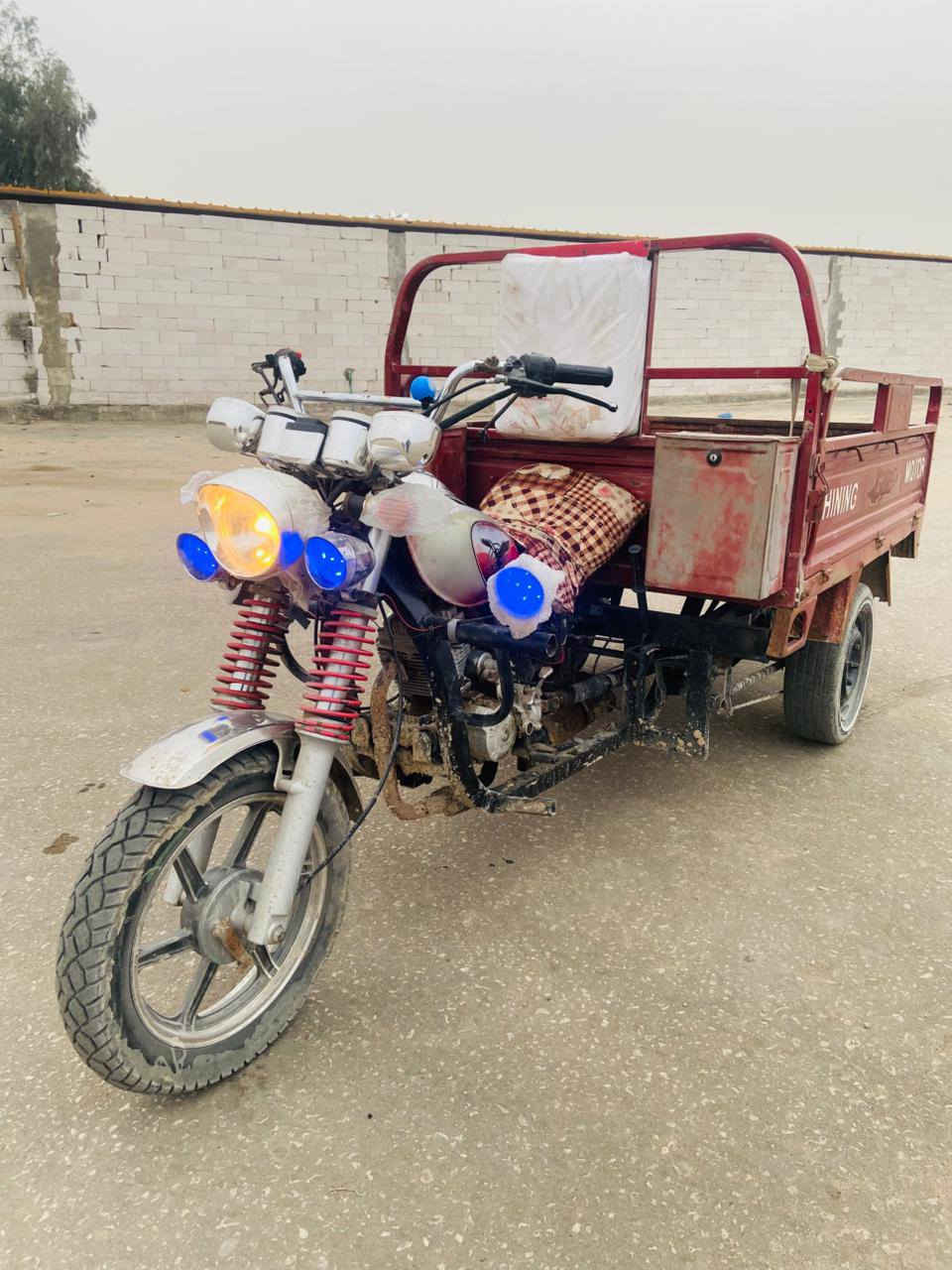 سلام عليكم ستوته موديل 16 محرك 20 اوراق اصوليه كهربائيات كله جديده وشغاله  الستوته شاصي مابي قطره لحيم المحرك مجفت قبل اقل من شهر تجفيت غراض كله اصلي ستوته ما ناقصه اي شي شغل وتطلع كبل السعر مليون وربع وبيه مجال مكاني كربلاء الشبانات ***********
