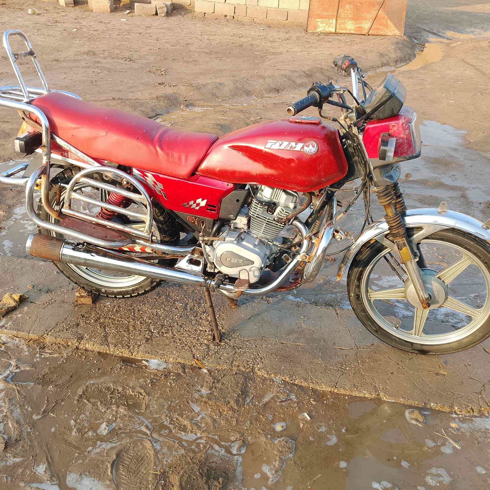 سلام عليكم درجه فيوم مديل 2013 مكفول وراق اصولي الانتصال على الرقم ***********
