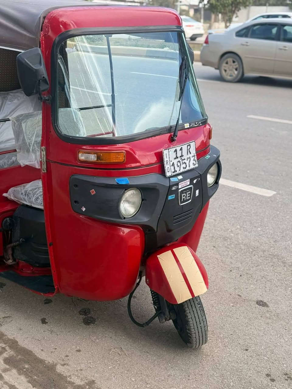 سلام عليكم تكتك لبيع 2018 كامله جديده مرقمه االمكان بغداد البلديات سعر 5 وربع وبيه مجال ***********
