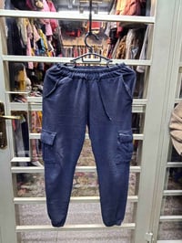 كسر باله جديد توفر بنطال قطن ومبطن رجالي نسائي هذه عينات فقط متوفر عدت...