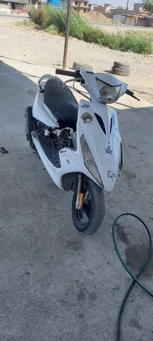 دراجه ماكس مضلع ياباني دراجه متروكه تشتغل وتركتها صارلها فتره متروكه للبيع سعر خاص شهربان العزي ***********
