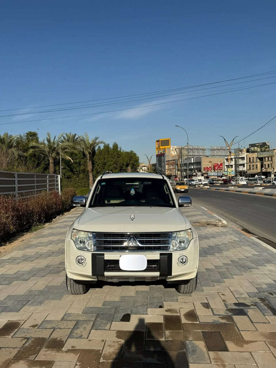 للبيع
باجيرو حبتور 2010 رقم بغداد تحويل مباشر 
ماشيه 89 الف كيلو متر

بدوه صبغ الكشر مكفول من الصبغ 

فقط بارد بالجاملغ اليسار الامامي جهة السايق 
مواصفات الحبتور معروفه دمام بالصندوك 
فتحة سلايد
تحكمات ستيرن 
كشنات كهرباء وجلد 
تبريد 3 قطع 

مكينة 3500 بلاد ممفتوحه ابد 
كير بلاد ممفتوح ابد
صدر جديد تخم تاير نضيف جداً 
كلشي بيها شغال من كهربائيات الى ميكانيكيات جاهز 100‎%‎ 
السعر 154 وبيها مجال
تواصل:***********
