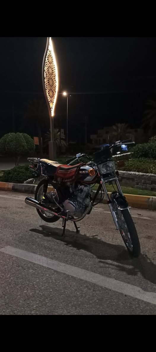 دراجه اربعه كير موديل 25 نضيفه دراجه سعر 650 وبيها مجال المكان كربلاء القدسه قرب مدينه سيد الاوصياء *********** 
مو شراي لتتصل اخيك
