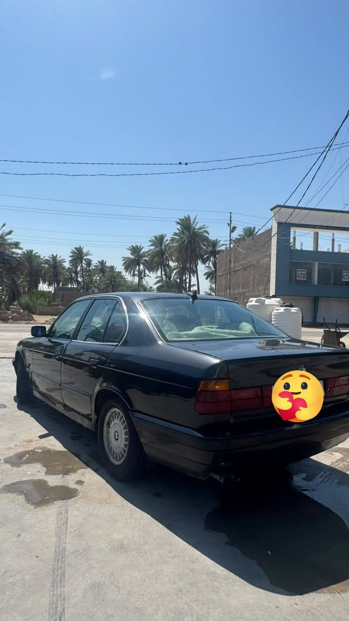 بيم 525 مسكر عدله موديل 1991 مكينه كير مكفولة جاهز من كل النواحي تبريد شغل تخم تاير جديد السياره احله من الصور *********** السعر 32$ مكينه كير مكفولة السياره احله من الصور
