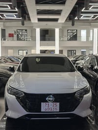 سنترا SR 2024  لون ابيض  رقم اربيل جديد  ضررها بوند بدون شواصي بشرط اي...