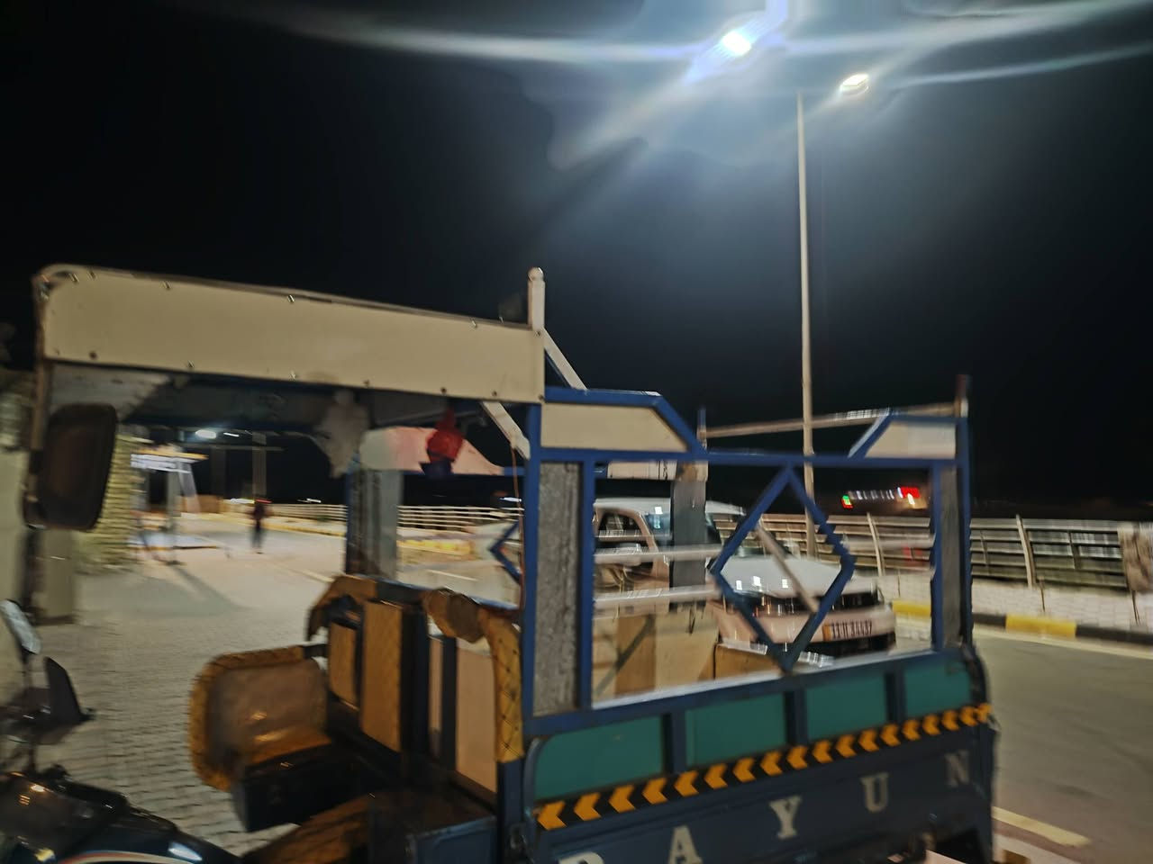 سلام عليكم محجر ستوته البيع نضيف شوفت عينك اليريده بخدمته 120وبيه مجال حك الجويه 
***********
