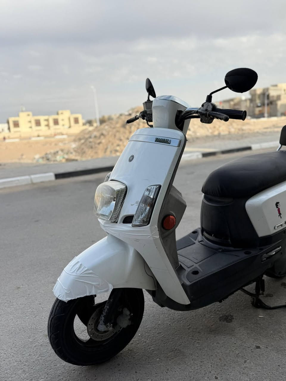 سلام عليكم بوليسي البيع نوزل بلكارتون صارلي شهر من خذيته من الوكيل كفاله من كلشي عوزه نقوصات قليله كلش مكاني زبير تصل واني بخدمتك سعر 1150 .............***********
