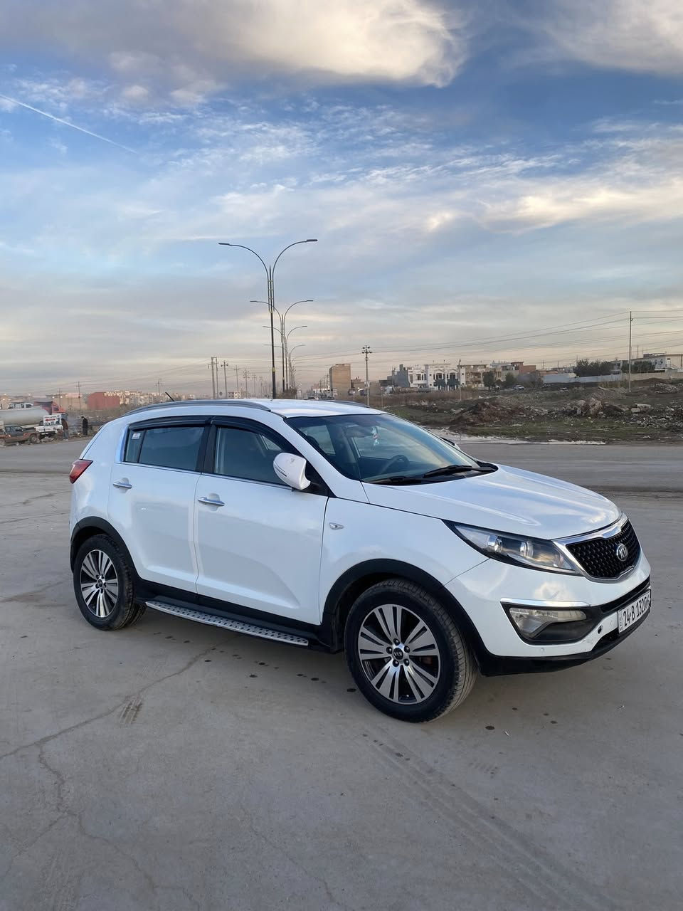 كيا سبورتج موديل ٢٠١٦
المحرك و الكير بشرط مامفتوح 
ماشيه فقط ١٠٥ ألف كيلومتر 
رقم دهوك ، الرقم و السنويه جديده لحد ٢٠٢٧
التحول او الوكاله بشرط 
طخم طايرات و حداديه جديده 
العنوان: دهوك-قضاء بردرش
السياره صبغ عام، الشواصي بشرط مامضروبه 
سعرها ١١٥ ورقه او بيها مجال 

*********** واتساب
