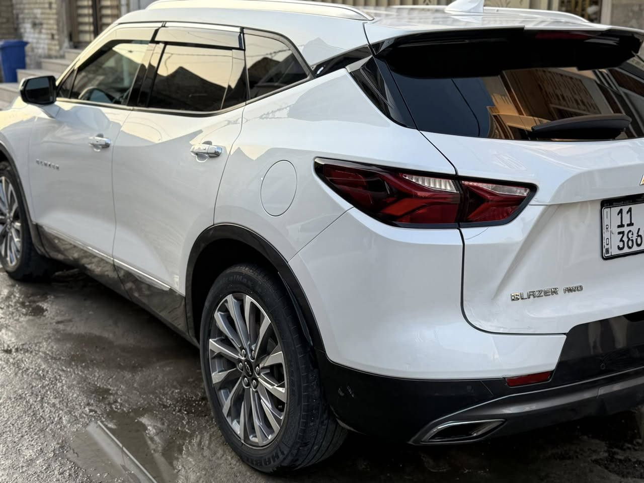 بيع او مراوس بلايزر 2022 بريميرا  فول 1/1  محرك 6 سلندر  رقم بغداد السياره حادثها موضح بلصوره سعرها 240 وييها مجال اي اسنفسار ***********
