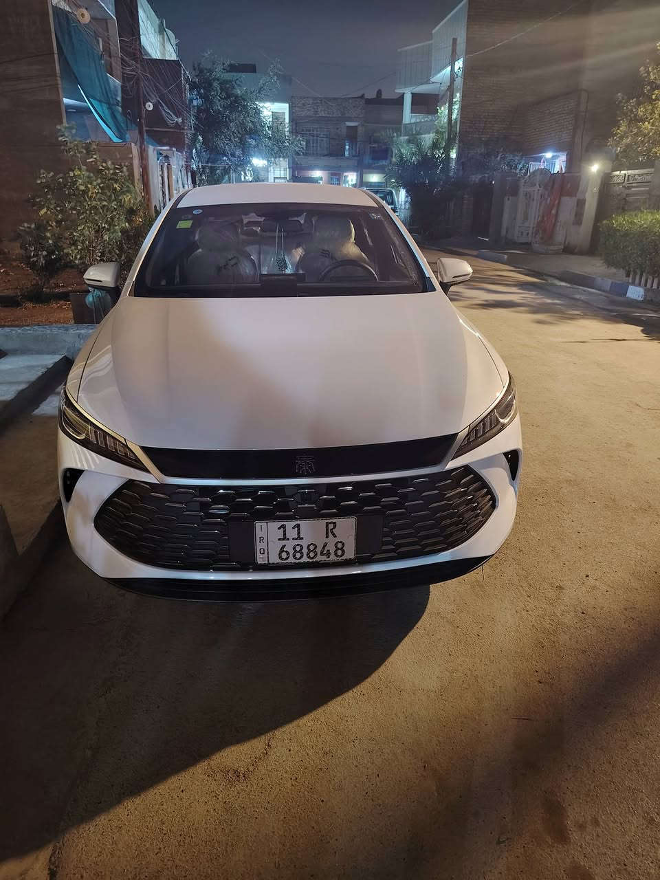 بي واي دي كن بلاص ماشيه 750km هاتف *********** السعر 125 مكاني بغداد
