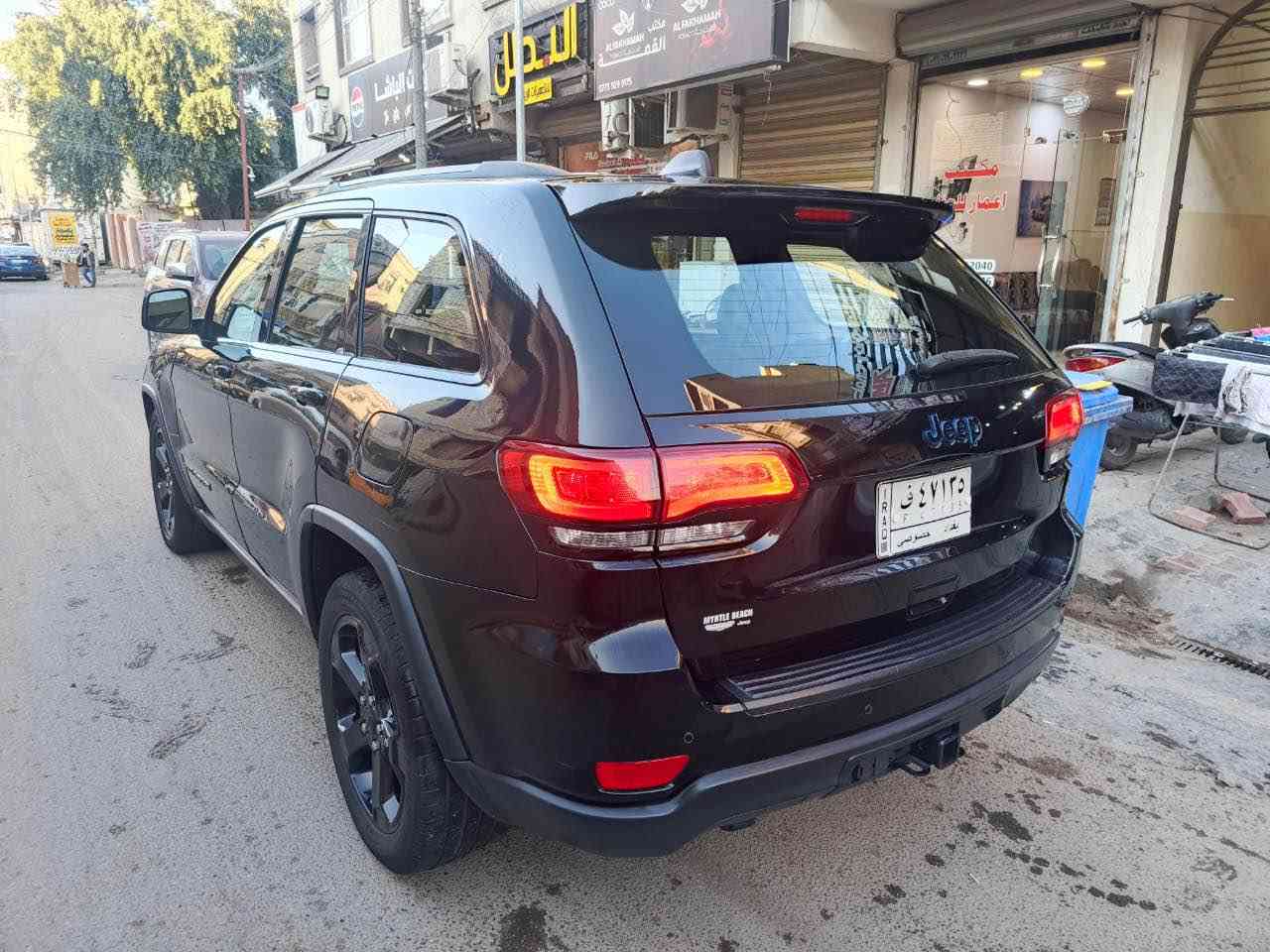 السلام عليكم 
جيب لاريدو 
وارد امريكي
موديل 2019
بلاك ادشن
اللون اسود
مكينه مبدل جديد مال 2022
صدر نص عمر 
تخم تاير

المواصفات
بصمه
كامره
شاشه جبيره
مود درايف  قياده
اشاير بالمري
محرك 3600
ويل كب 
داخل اسود ملكي
كشن السائق  كهرباء
مخارج USP
مخارج 12فولت 
جنطه كهرباء
نقطه عمياء
مرائه عاكسه للضوء
نضام منحدرات
نضام ملاحه
نضام خرائط
كار بلي 
تبريد قطعتين
وبعد بيه مواصفات اخرى

صور الحادث بالمنشور والتفاصيل كله موجوده

 جاملغ مبدل بدون صبغ باب السايق مبدل نفس اللون بغداد
 الباقي كله مكفول الشاصي مكفول

صور الحادث بالمنشور
وكل التفاصيل بالمنشور 
اتصل وتدلل
للاستفسار ***********
بيع فقط
السعر 20000$
الموقع بغداد بغداد, العراق
