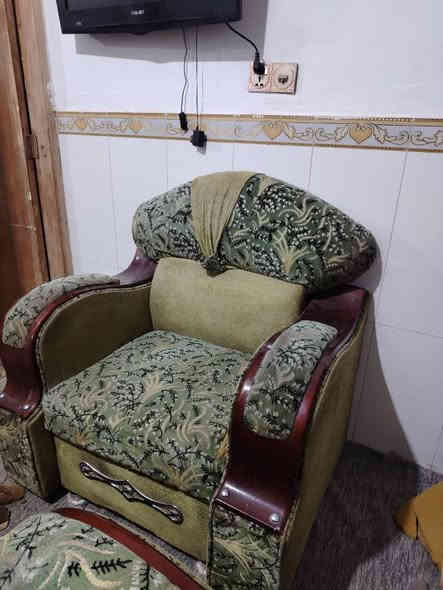 تخم قنفات للبيع 4 قطع 8 نفرات تسكام سعره ١٩٠ مكانه نجف حي ميسان مقابيل العسكري *********** بيه وتساب النجف
