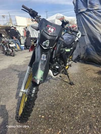 للبيع متور قفاز محرك 200 كبس كهرباء شغال كامل دسكات امامي خلفي تايرات ...