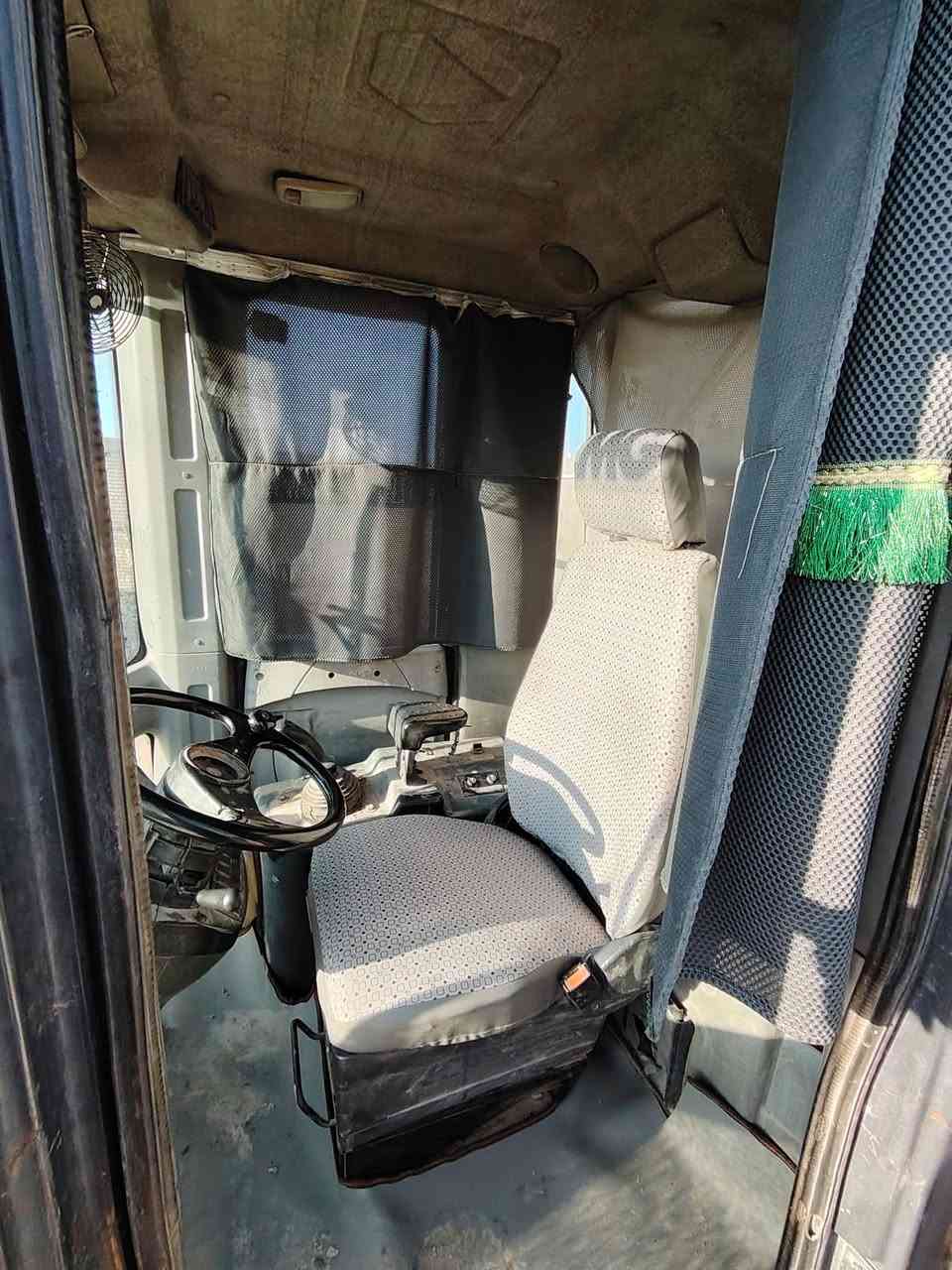 السلام عليكم شفل للبيع ZLحجم 40موديل ٢٠١٣ رقم بغداد مشروع وطني سنويه لل ٢٨تحويل مباشر تخم تاير محرك لاصرف ولابخار كير جديد بريك جديد مكينه جاهزه من كل النواحي كبل للشغل السعر (310)وبيه مجال مكان بغداد للستفسار (***********)
