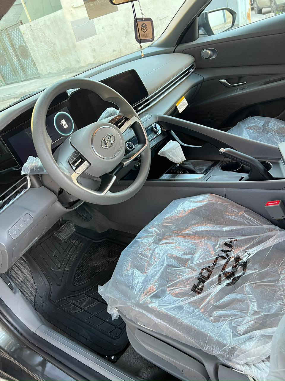 النترا 2024
وارد امريكي. دخول جديد 

ترقيم جديد بسمي

 

صور حادث

مواصفات :-

-بصمه تشغيل

بصمه ابواب

تشغيل عن بعد

-رادار امامي

-ورادار خلفي

-ورادار جانبي

-كار بلي

-تحديد مسار

-قياده ذاتيه

-لايت زنون. بلادي 

-تحكم ستيرن

-كير اوتو

-تنبيه. اهتزاز. بلستيرن 

وبعد بيه مواصفات 

السياره بعده جديده ما بيها اي نقص

مكينة

الاتصال .***********
