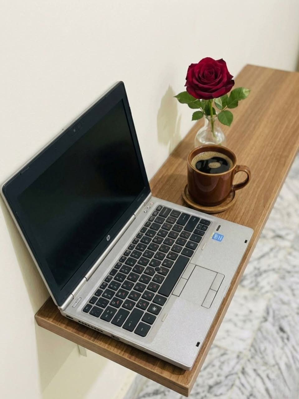 ​💻 لابتوب HP EliteBook بحجم صغير وسعر لقطة! ✨
المعالج: Intel Core i5 ⚙️
​الرام: 4 جيجابايت 💾
​الهارد: 320 جيجابايت 📂
​الحجم: صغير، خفيف وعملي جداً 🎒
​💵 السعر: 110 ألف دينار فقط!
​🚚 التوصيل: 5 آلاف لكافة المحافظات.
​الجهاز نظيف جداً وجاهز للاستخدام. للحجز راسل الخاص 📥
للتواصل واتساب ***********
