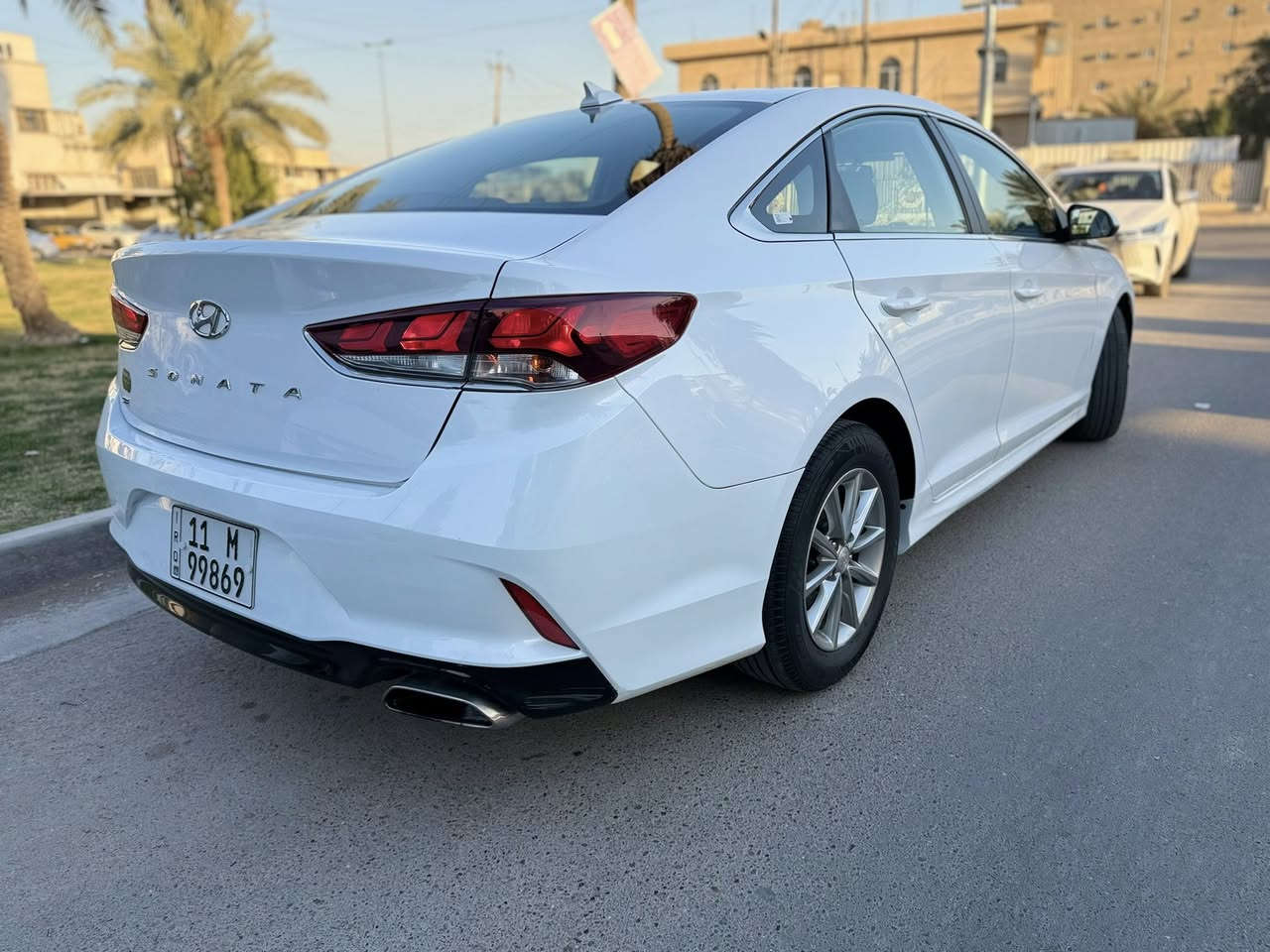 هونداي سوناتا 
وارد امريكي 
2019
مستخدم عداد 70.000
حادث بسيط بالباب الاماميه والخلفيه صور الحادث بالمنشور موجوده 
مكينه 2.4
شاشه كبيره 
تحكم ستيرن 
كامره حلفيه 
ويل كب 
درايف مود 
داخل اسود 

مكانه بغداد الكراده 

‭0770 344 7990‬
