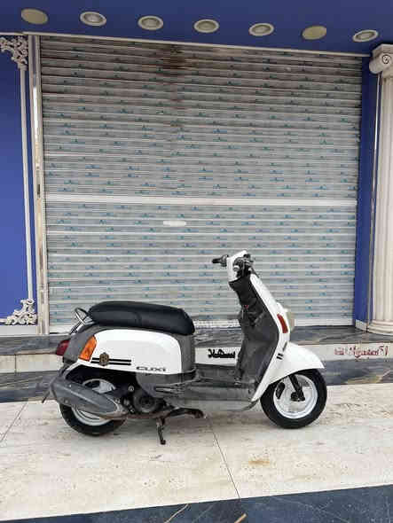 بولسي بلاد  صاله خمس تشهر من طلعت  مخته من الطول للطول برغي ما مفتوح  نركه سلفه معدل كامله شغل وطلع سعر 850 بيه مجال دراجه وصله موجود وكامله ***********
مكان شهداء شارع النص
