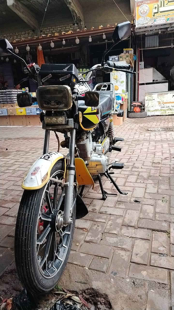 إيراني 5 كير موديل 2024 مكينة 150 كفالة السعر 600 بيها مجال قليل مكاني بجلولاء المو شراي لا يخابرني
***********
