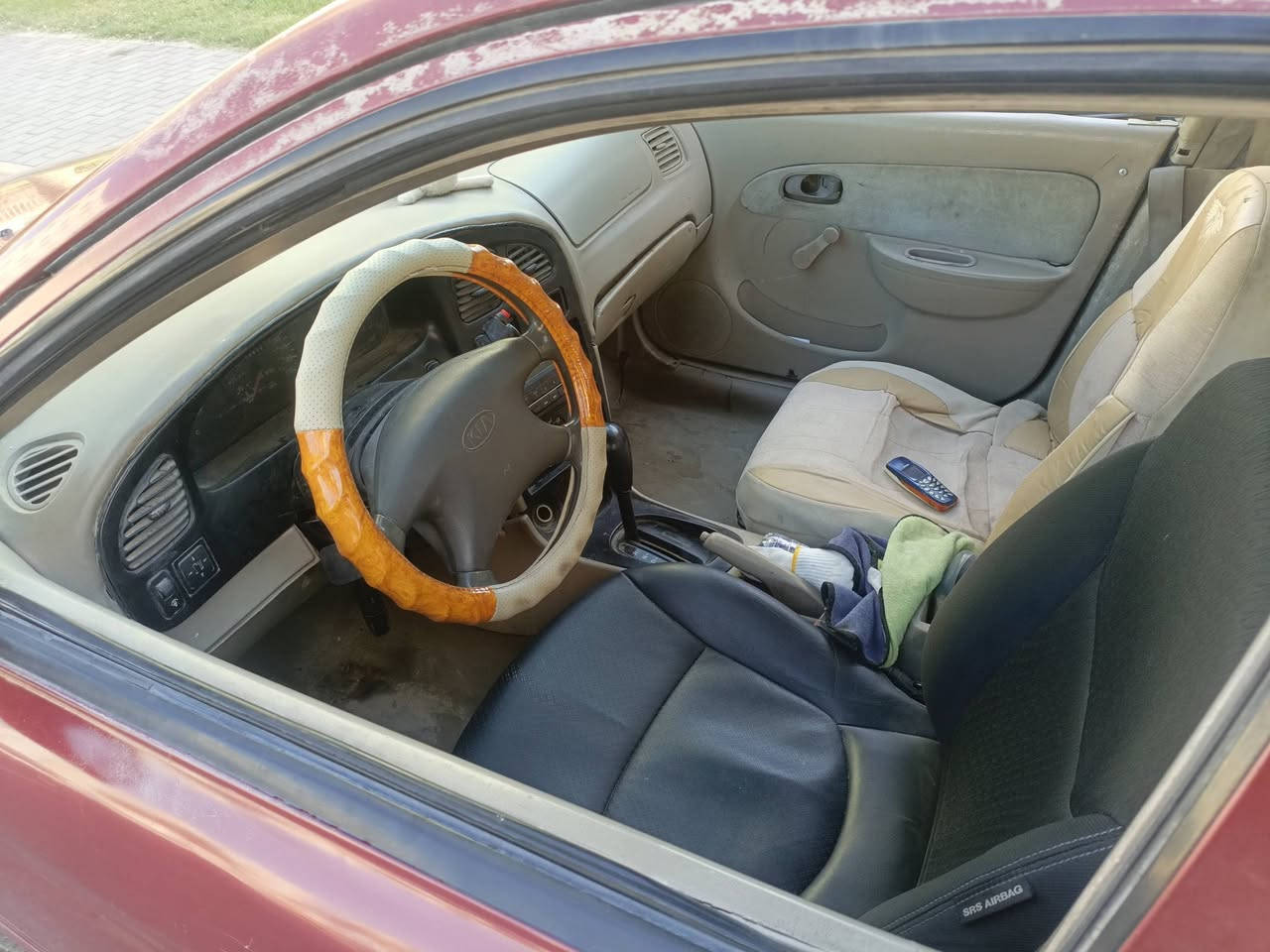 🚗 للبيع سيارة بحالة ممتازة – فرصة لا تعوض
سيارة نظيفة جداً، استخدام يومي وخالية من الحوادث الكبيرة، الماكينة ممتازة وما تحتاج أي صرف.
✔️ المحرك قوي وما يصرف زيت
✔️ تبريد ممتاز
✔️ إطارات بحالة جيدة
✔️ داخلية نظيفة
✔️ مكيف شغال 100%
✔️ أوراق كاملة وجاهزة للنقل
السيارة مفحوصة وجاهزة للاستخدام فوراً بدون أي مشاكل.
السعر 35ورقة  وقابل للتفاوض للجادين فقط.
📞 للاستفسار: ***********
