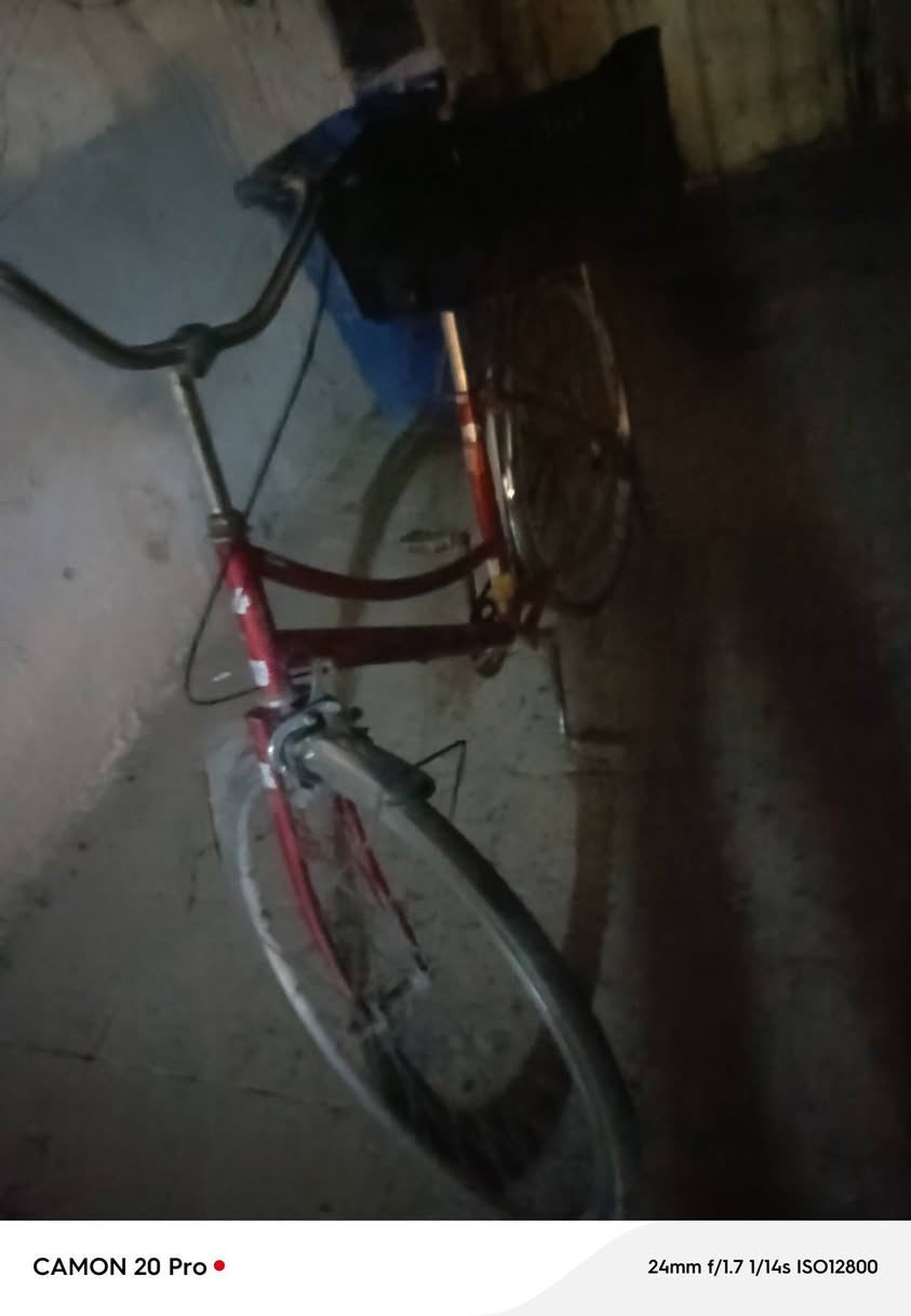 للبيع جديد تقريبا سعر٦٠الف مكانه دورة شارع 60
, ***********
