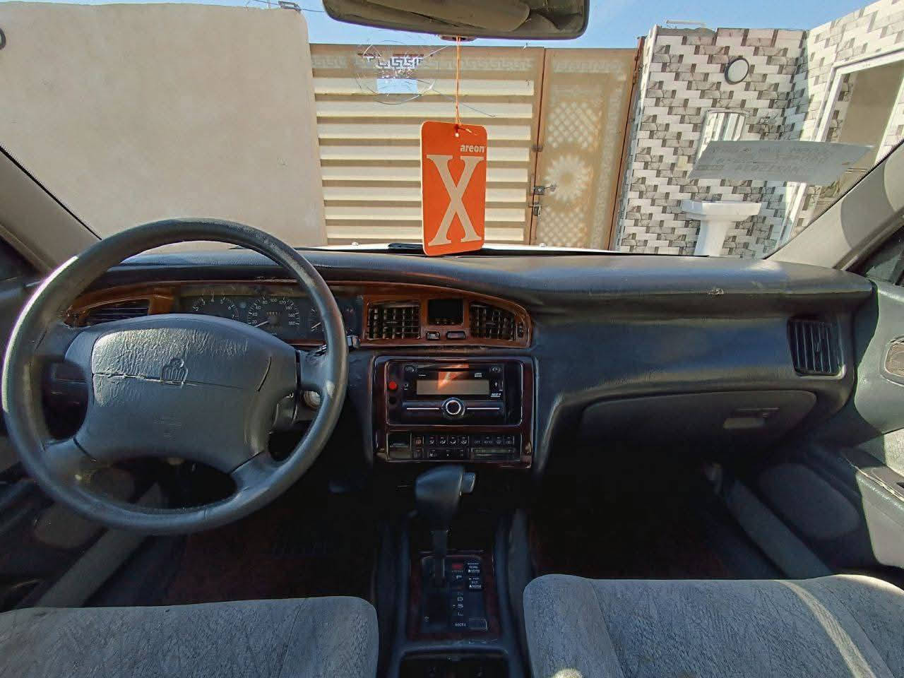 السلام عليكم سيارة بطه فصل البيع موديل 93رقم بصرة شرط تحويل سيارة كفاله كصه ونقل جثه والعيب الشرعي الصوليات محرك وكير 2500 ونص ثنينهن مكفولات سيارة فنر بلاد دواخلهة كلهن شغلات ونضيفه سيارة جاهزه من كلشي مابيه نقص سعر 56 وبيه مجال بسيط الرقم ***********
