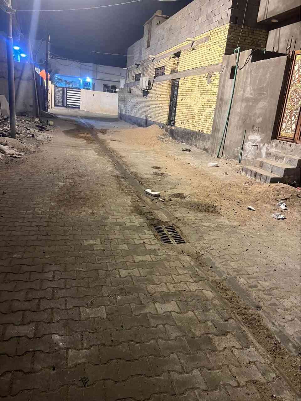 🔴 قطعة أرض للبيع

📍الموقع: أبو الخصيب – أبو الجوزي (طريق عويسيان)

▫️المساحة: 312 متر▫️الواجهة: 12 متر▫️النزال: 26 متر▫️الطابو: صرف زراعي عراقي▫️الشوارع: مقرنص مع مجاري

💰السعر: 125 مليون دينار

للاستفسار والمشاهدة يرجى التواصل.
*********** البصرة, العراق
