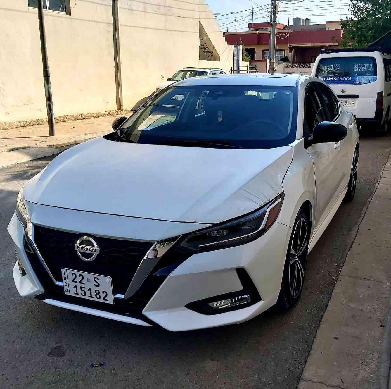 سەیارەکە  نیو بۆنیت بۆیاغ بەخی امریکا پشتو پێشی کەپس بەبێ ناو گرتن و بەبێ داخلی سەیارەکە زۆر خاوینە بەبێ شوختو بەبێ تەقەو رەقە هەموو گیانی بەشەرت سەیارەک بەناو خۆمە .

نیسان سینترا SR فول فول مواسەفات سویچ بەسمە سەخف سلایت کوشین ساردو گەرم سوکان ساردو گەرم سوکان ڤۆلێوم کوشین کارەبایی  5 کامیرا 360 پلە  راداری پشتو پێشی تحدید سورعە دژە خلیسک  هیتر…… أربيل, العراق


**إذا كنت صاحب هذا الإعلان وتريد حذفه لأي سبب، رجاءا أرسل رسالة إلى الدعم الفني**