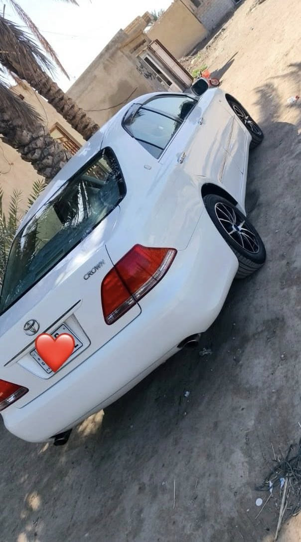 شاهينه 2207دخول جديد كارتون 
كصه وحده متوم ارقام وسنويه طبق الاصل إنكليزي شرط حاسبه كير ومكينه كفاله حداديه جديده تخم تاير كهربائيات كله شغاله دواخل جيس لايت زنون تحكم ستيرن كشنات كهربائيه 
سياره جاهزه من جميع النواحي 
السعر 36 وبيه مجال 
مكان الشطره ***********
