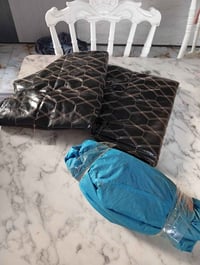 خوذه بلوتوث وبدله مطريه وجفوف دراجه جدد سعرهن كلهن100قفل  07711514118