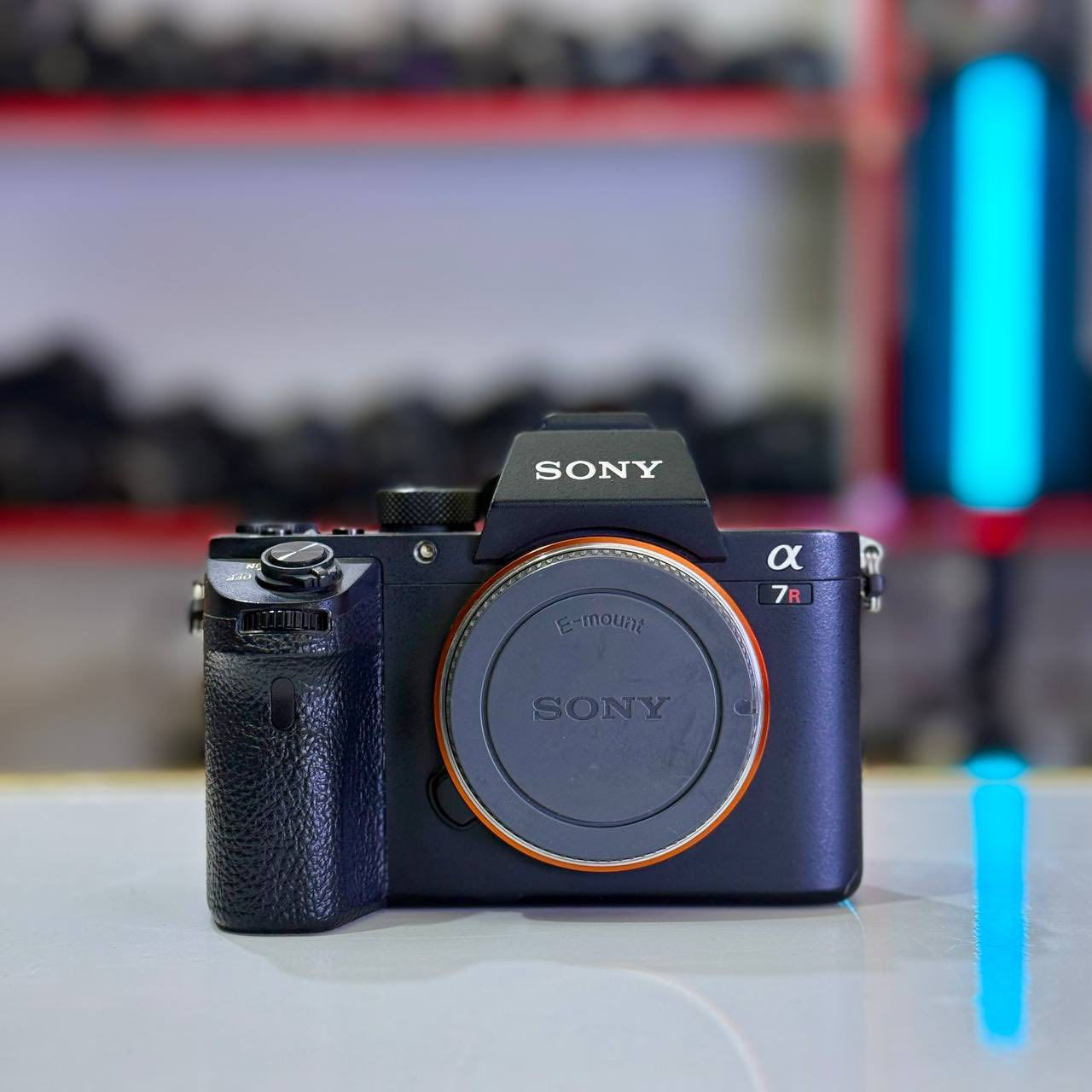 سوني a7 mark 3 السعر مليون ٣٥٠ الف
سوني a7mark 3 السعر مليون ٢٠٠ الف 
سوني a7 mark 2 السعر مليون 
سوني a7 mark 1 السعر ٨٠٠ الف
سوني a7R mark 2 السعر مليون ٣٠٠ الف
سوني 1 a7R mark السعر مليون 
سوني a6300 السعر ٧٠٠ الف
سونيNEX-5 السعر ٤٠٠ الف 
سوني NEX-5R السعر ٤٠٠ الف
العنوان كربلاء-شارع العباس-مركز عالم الكامرات 
***********✅
