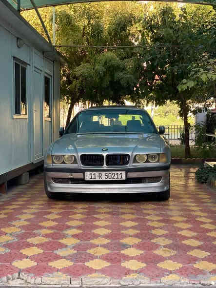 سلام عليكم
كاسحة 728i
موديل 1998
فول مواصفات 
سلايت روف 
كشنات كهرباء 
خزن كرسي السائق
هيتر تدفئة كشنات 
مري شفط 
تثبيت سرعة 
شاشة اندرويد 
كير تبترونك 
صندوق شفط 
تخم كامل لايت زنون
صدر امامي خلفي جديد كلة اصلي 
تخم تاير 
كاردن اكسل جديد
كير محرك جديد 
تبريد ثلج ❄️ 
السيارة مابيها حادث مصبوغة جمالية 
باسمي السيارة واني جناي صالها عندي سنة ونص تقريباً السيارة برغي ممخلي بيها نقص كلها على ايدي اي نقص مابيها بس اليدة مال باب انكسرت البارحة 
مكان السيارة بغداد حي البساتين 
السعر 95
للاتصال 
***********
