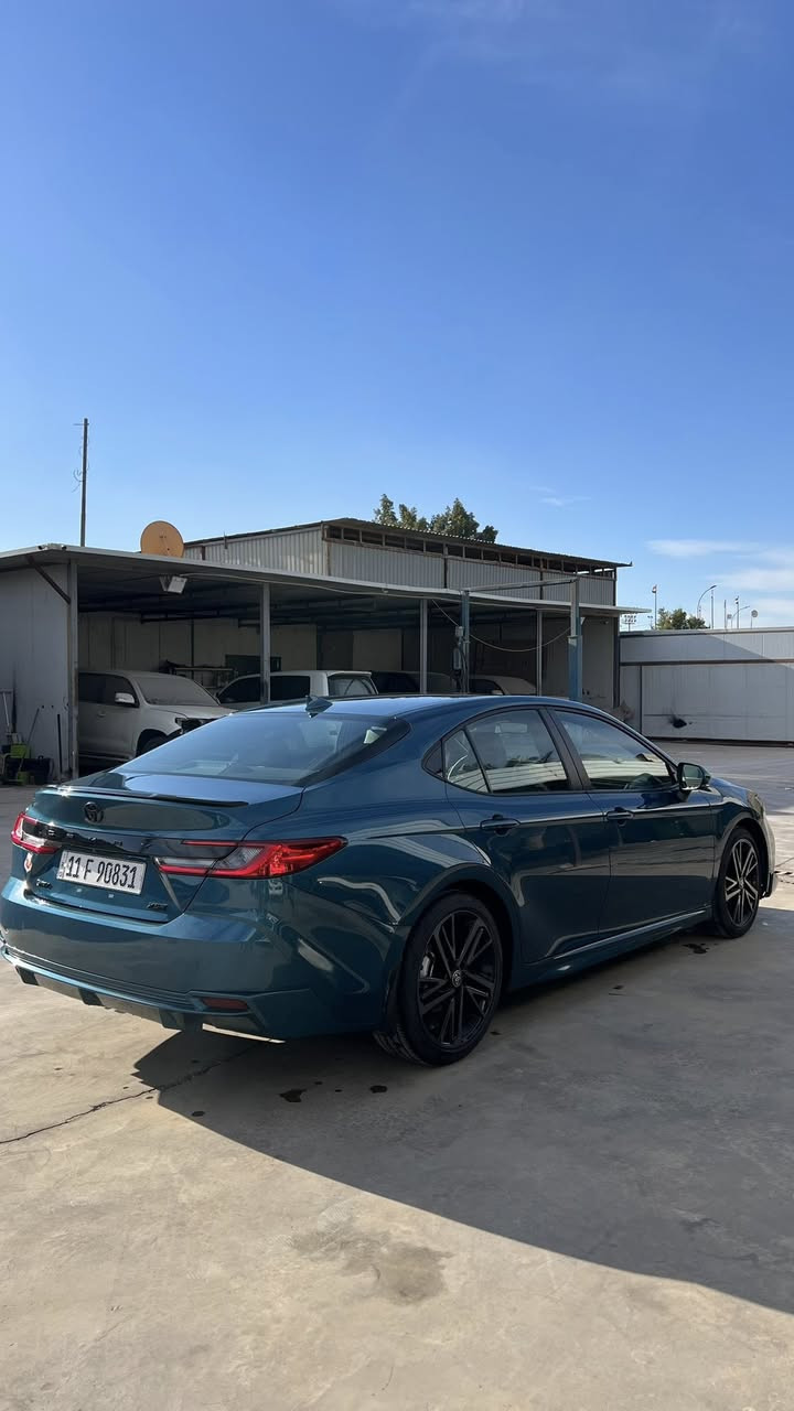 السلام عليكم 
تيوتا كامري 2025 
XSE 
فول عدا البانوراما 
ماشيه 13 الف ميل
حادث بنيد مبدل ومكانين بارد
ايرباك ستيرن 
22,300$$
***********
بغداد
