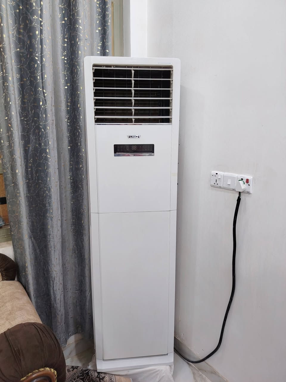 سبلت للبيع طنين وثلث غاز ٢٢ السعر ٧٠٠ وبي مجال***********
