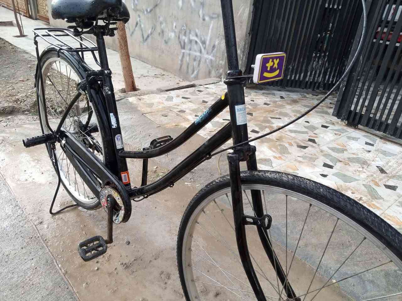 سلام عليكم باسكل البيع
السعر ٦٠ وبي مجال


**إذا كنت صاحب هذا الإعلان وتريد حذفه لأي سبب، رجاءا أرسل رسالة إلى الدعم الفني**