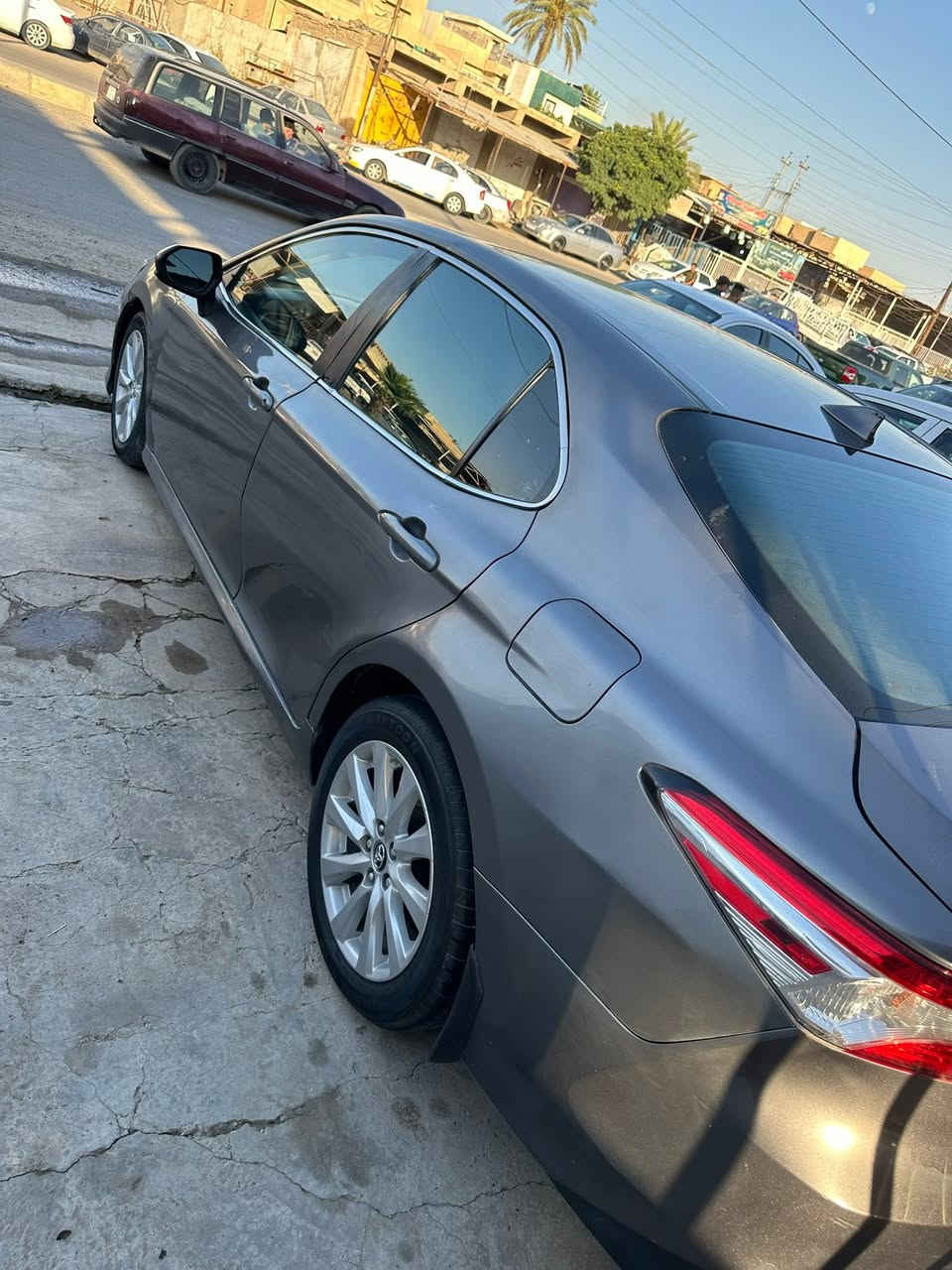 كامري 2019 LE
رقم بغداد 
الحادث موضع بل منشور 
والصبغ كذالك موضع بل منشور 
من دون قطرة دواخل شرط
المحرك و الكير شرط
صدر و تخم تايرات جديدات
الرقم ***********
السعر145 وبيها مجال
