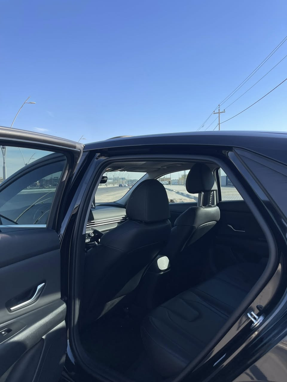 السلام عليكم للبيع النترا مديل 2023 بعدها زيرو ممشى امريكا ما ماشية بالعراق ابد وارد امريكي كلين السيارة كفالة من الضربة والصبغ والتبديل وحتى من البارد كفالة داخلة تقرير غرق تعمل وتسير كهربائيات كلها شغالة وما ملعوب بيها السيارة جديدة كلش وما ماشية هنا بالعراق بعدها على ممشى امريكا السيارة فول مواصفات كلش لمتد فتحة كشنات كهرباء جلد كامرة خلفية حساسات رادارات تدفئة بالكشنات نقط عمياء بصمة قيادة ذاتية فول الفول مكينة 2000 دوش السيارة جديدة وما ماشية هواي وولا گلوب مشتغل بالعينة تجي وتشوف السيارة بعينك جديدة واي نقص ما بيها جاهزة كلش حدادية طخم تاير تبريد مكينة كير كلة زيرو السيارة حرة بدون رقم تترقم جميع محافظات العراق السعر 158 وبيها مجال للشراي مكاني البصرة الشراي يتصل وبخدمتة ***********
