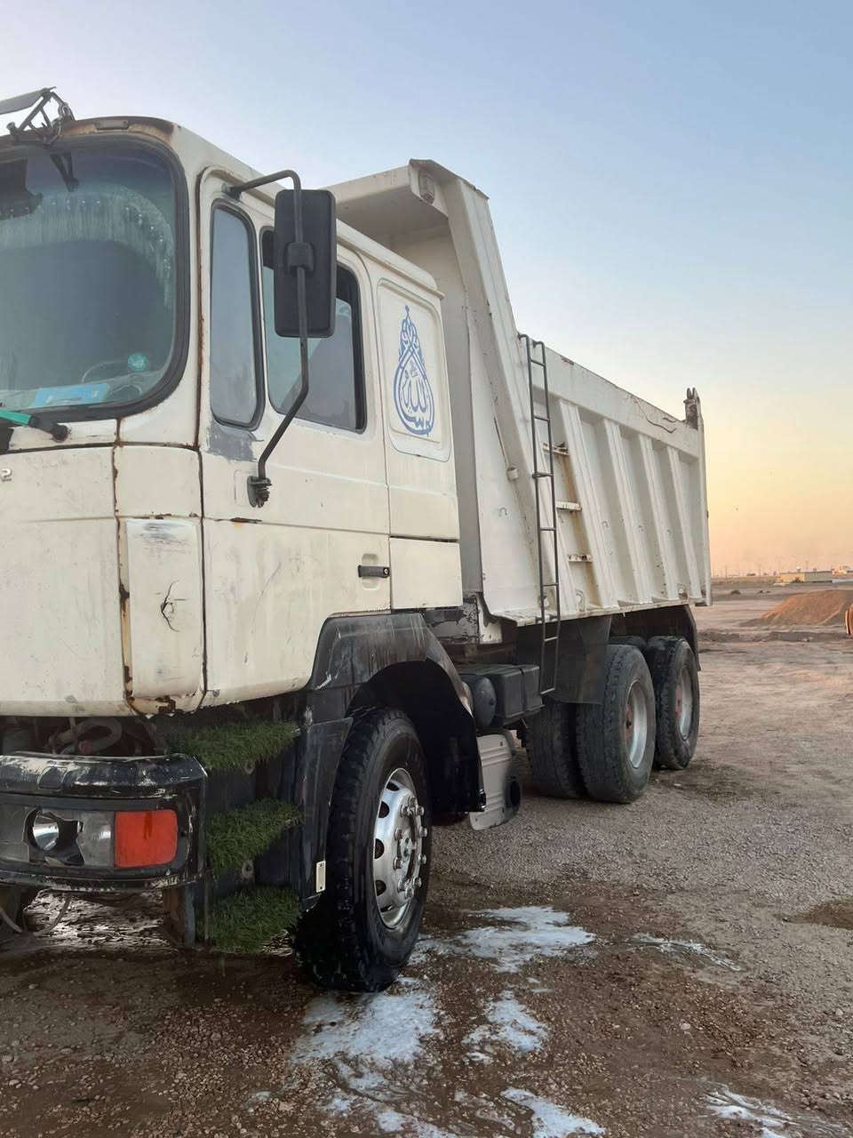 أهلاً وسهلا بكم في معرض الاحلام ✨
معرض_الاحلام_البيع_وشراء_المعدات_ثقيله🚛🛠

للبيع مان موديل 1997. 👌🏻

 

سكس ويل بلادي  ✅

بـدي نضـيف. ⚙️

رقـم اربيل.  📓

شـاصـي نضيـف. 🖊

كهربائية جاهزه.  🔀

سيـاره جـهازه للعمل.  🪏

محـرك 410🛠

كيـر 160🔀

تحـويل فورٱ   🤝🏼

داخل السياره نضيف. 👍🏽

العـنوان معارض_ الفـلوجه خـط_ السريع معـرض الحلام

*********** .☎️اثيـر الفـهداوي
